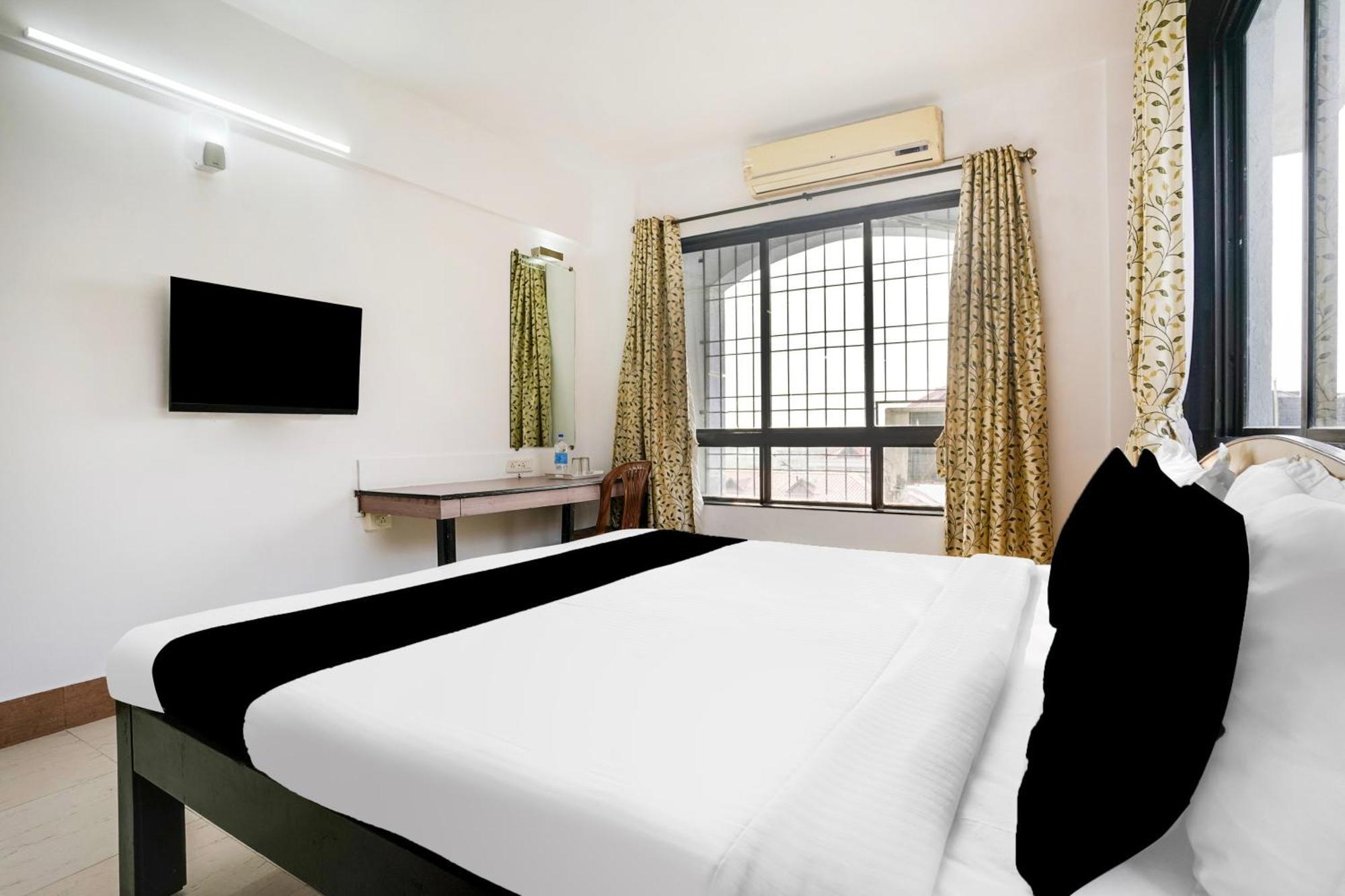 Hotel Super Townhouse Margao Near Railway Station Extérieur photo