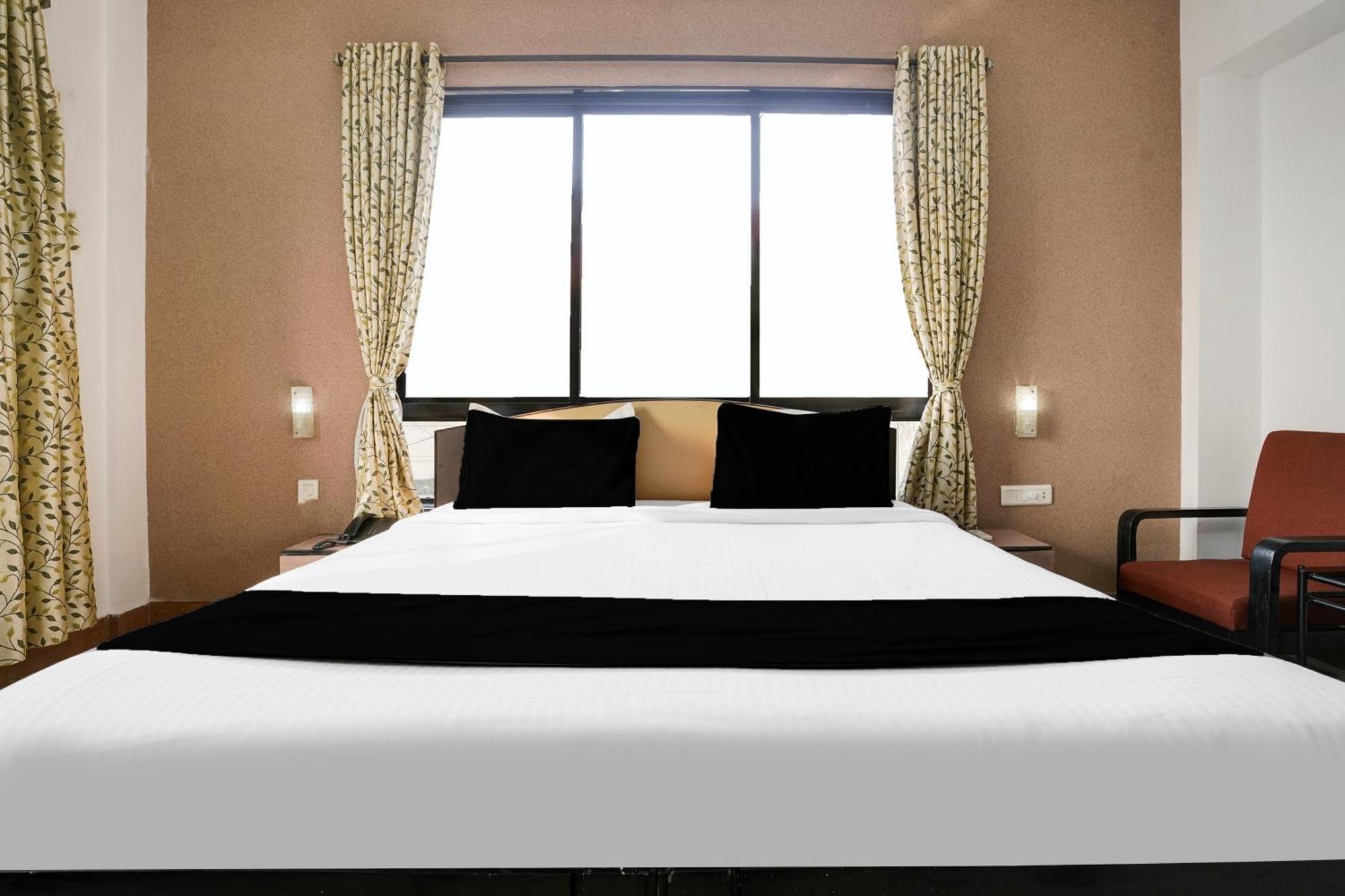Hotel Super Townhouse Margao Near Railway Station Extérieur photo
